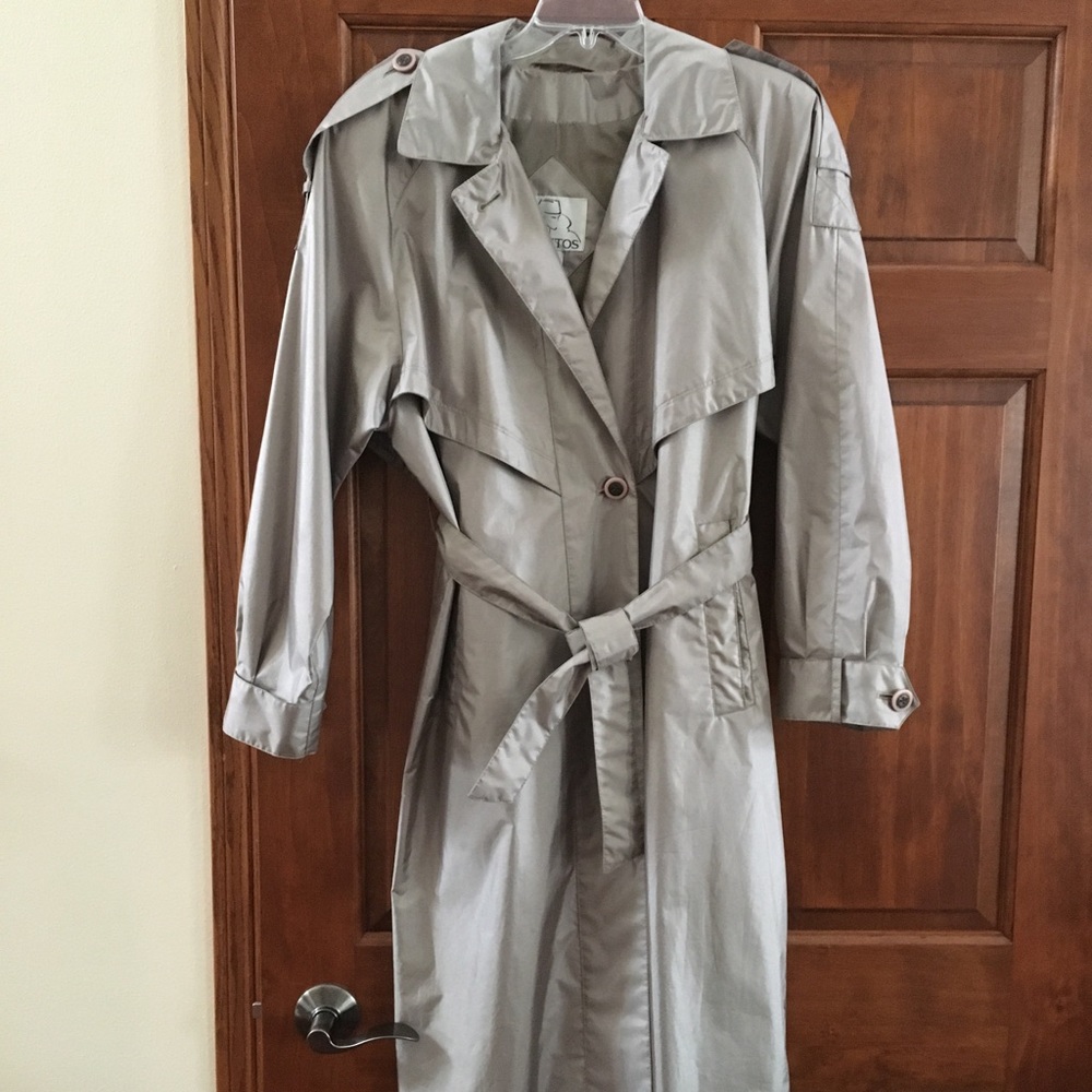 EUC light bronze colored rain coat